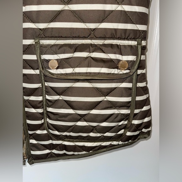Rosette Olive & Cream Striped Quilted Vest - Picture 3 of 5